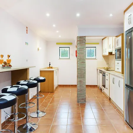 빌라 Villa In Armacao De Pera Near Beaches *