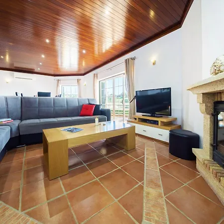 别墅 Villa In Armacao De Pera Near Beaches