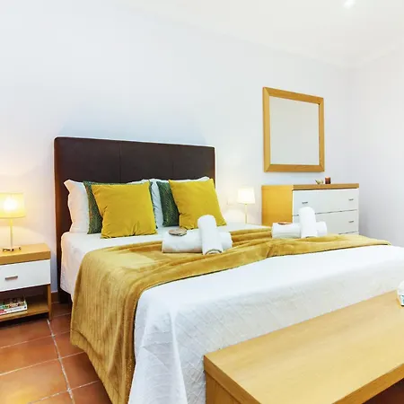 Villa Villa In Armacao De Pera Near Beaches Armacao de Pera